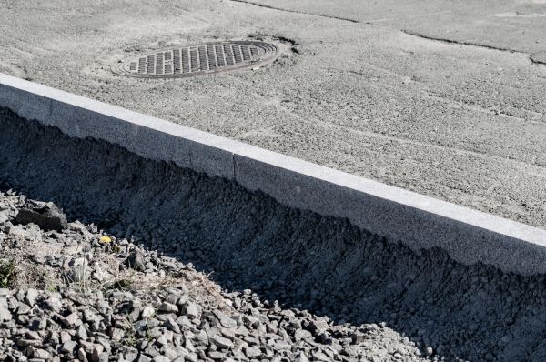 Cost of Sidewalk Curbing Repair in Kennewick